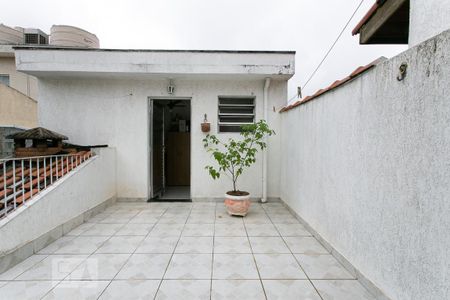 Casa à venda com 150m², 3 quartos e 2 vagas Casa à venda com 150m², 3 quartos e 2 vagasVaranda do Quarto 3