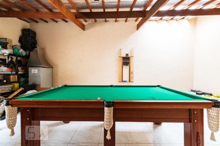 Casa à venda com 313m², 5 quartos e 4 vagas Casa à venda com 313m², 5 quartos e 4 vagasSala de Jogos