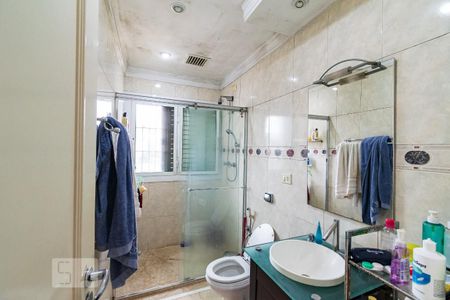 Casa à venda com 313m², 5 quartos e 4 vagas Casa à venda com 313m², 5 quartos e 4 vagasBanheiro Social