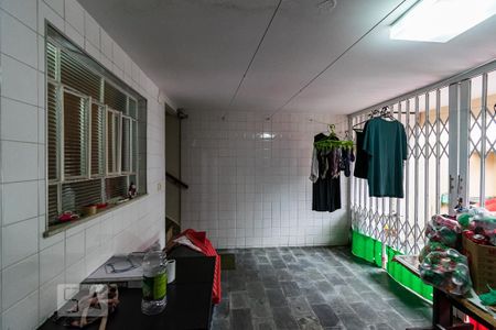 Casa à venda com 313m², 5 quartos e 4 vagas Casa à venda com 313m², 5 quartos e 4 vagasLavanderia