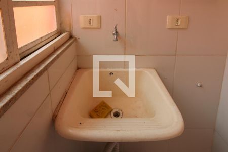 Casa para alugar com 400m², 2 quartos e 4 vagasÁrea de Serviço