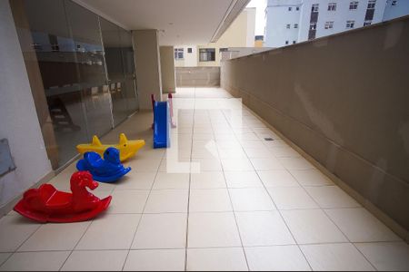 Apartamento para alugar com 80m², 3 quartos e 2 vagas Apartamento para alugar com 80m², 3 quartos e 2 vagasÁrea comum - Playground