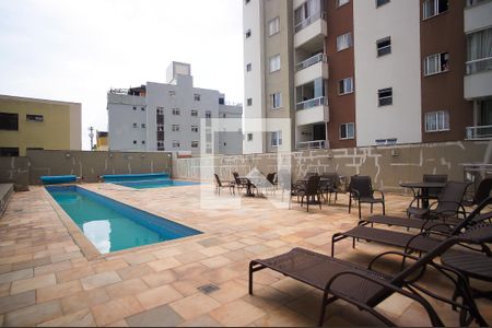 Apartamento para alugar com 80m², 3 quartos e 2 vagas Apartamento para alugar com 80m², 3 quartos e 2 vagasÁrea comum - Piscina