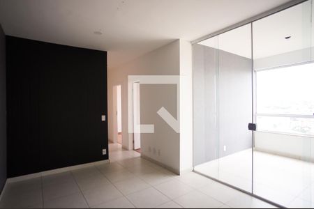 Sala de apartamento para alugar com 3 quartos, 80m² em Castelo, Belo Horizonte