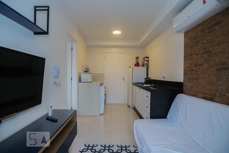 Sala de kitnet/studio para alugar com 1 quarto, 32m² em Água Branca, São Paulo