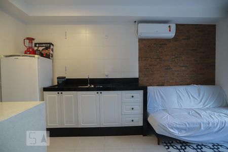 Studio para alugar com 32m², 1 quarto e sem vagaCozinha e Área de Serviço