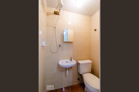 Apartamento para alugar com 75m², 4 quartos e 1 vagaBanheiro de Serviço