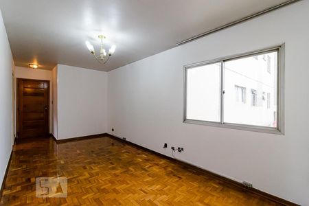 Sala de apartamento para alugar com 4 quartos, 75m² em Vila Monumento, São Paulo
