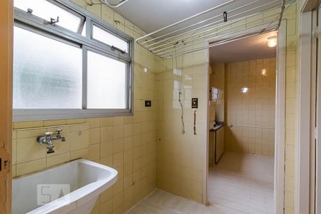 Apartamento para alugar com 75m², 4 quartos e 1 vagaÁrea de Serviço