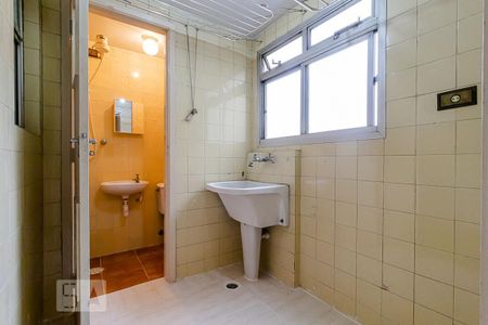 Apartamento para alugar com 75m², 4 quartos e 1 vagaÁrea de Serviço