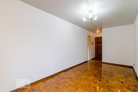 Apartamento para alugar com 75m², 4 quartos e 1 vagaSala