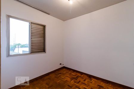 Quarto 1 de apartamento para alugar com 4 quartos, 75m² em Vila Monumento, São Paulo