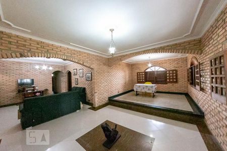 Sala de casa para alugar com 3 quartos, 600m² em Castelo, Belo Horizonte