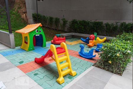 Apartamento para alugar com 47m², 1 quarto e sem vagaPlayground