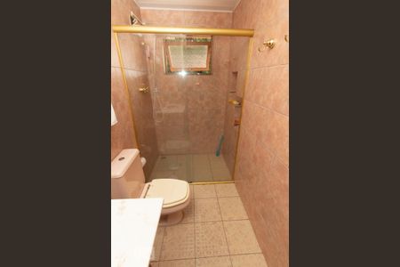 Casa à venda com 220m², 3 quartos e 3 vagas Casa à venda com 220m², 3 quartos e 3 vagasBanheiro