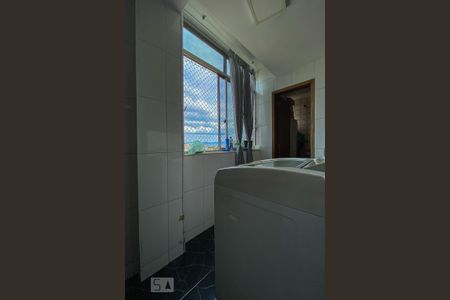 Apartamento à venda com 170m², 3 quartos e 1 vaga Apartamento à venda com 170m², 3 quartos e 1 vagaÁrea de Serviço