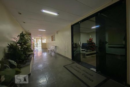 Apartamento à venda com 170m², 3 quartos e 1 vaga Apartamento à venda com 170m², 3 quartos e 1 vagaPortaria