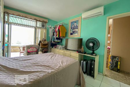 Apartamento à venda com 170m², 3 quartos e 1 vaga Apartamento à venda com 170m², 3 quartos e 1 vagaQuarto 1 - suíte