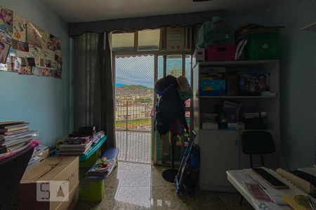 Apartamento à venda com 170m², 3 quartos e 1 vaga Apartamento à venda com 170m², 3 quartos e 1 vagaEscritório