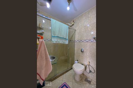 Apartamento à venda com 170m², 3 quartos e 1 vaga Apartamento à venda com 170m², 3 quartos e 1 vagaBanheiro da Suíte