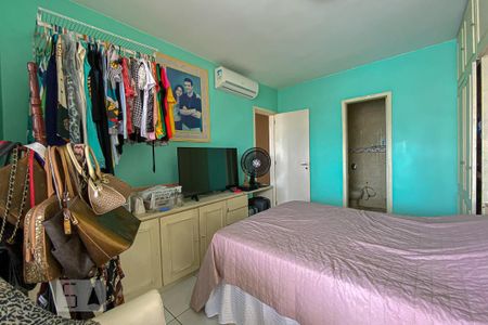 Apartamento à venda com 170m², 3 quartos e 1 vaga Apartamento à venda com 170m², 3 quartos e 1 vagaQuarto 1 - suíte