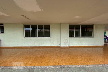 Apartamento à venda com 170m², 3 quartos e 1 vaga Apartamento à venda com 170m², 3 quartos e 1 vagaÁrea comum - Salão de festas