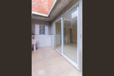 Casa para alugar com 50m², 1 quarto e sem vaga Casa para alugar com 50m², 1 quarto e sem vagaFrente