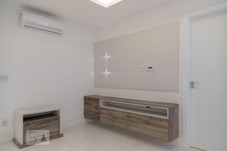 Casa de condomínio à venda com 360m², 4 quartos e 2 vagasSuíte 1