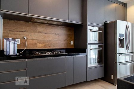 Casa de condomínio à venda com 360m², 4 quartos e 2 vagasCozinha