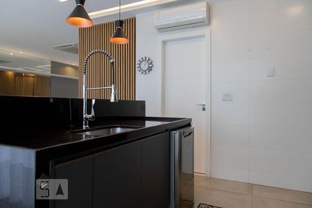 Casa de condomínio à venda com 360m², 4 quartos e 2 vagasCozinha