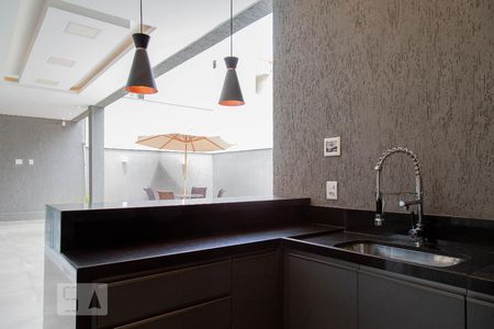 Casa de condomínio à venda com 360m², 4 quartos e 2 vagasÁrea gourmet - churrasqueira 