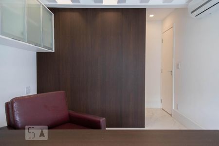 Casa de condomínio à venda com 360m², 4 quartos e 2 vagasSuíte 2