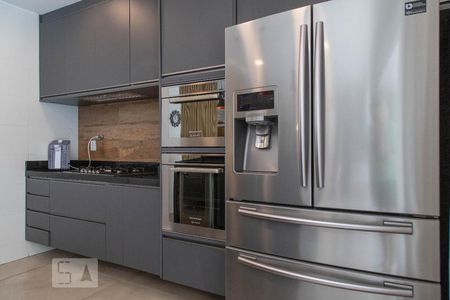 Casa de condomínio à venda com 360m², 4 quartos e 2 vagasCozinha