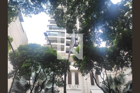 Apartamento à venda com 74m², 2 quartos e 1 vagaFachada 