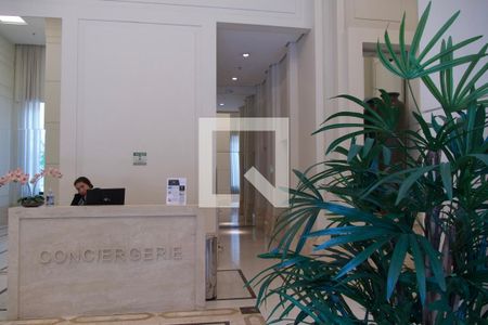 Apartamento à venda com 74m², 2 quartos e 1 vagaPortaria 