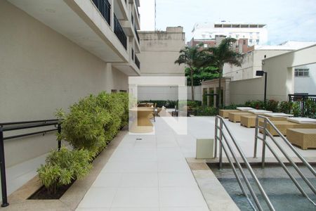 Apartamento à venda com 74m², 2 quartos e 1 vagaÁrea comum - Piscina