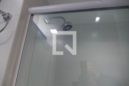 Apartamento à venda com 74m², 2 quartos e 1 vagaBanheiro social 