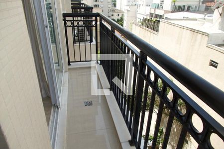 Apartamento à venda com 74m², 2 quartos e 1 vagaSala varanda 