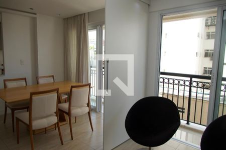 Apartamento à venda com 74m², 2 quartos e 1 vagaSala 