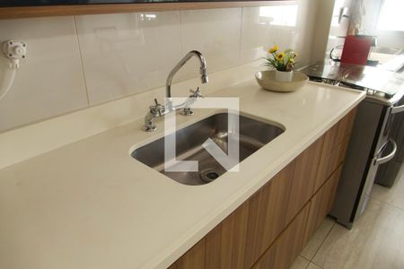 Apartamento à venda com 74m², 2 quartos e 1 vagaCozinha americana 