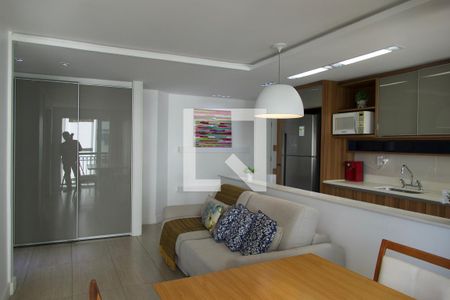 Apartamento à venda com 74m², 2 quartos e 1 vagaSala 