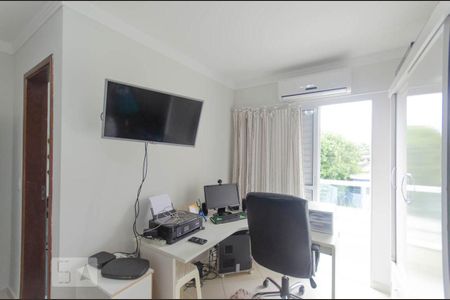 Casa à venda com 150m², 4 quartos e 2 vagasSuíte 2