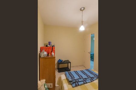 Quarto 1 de apartamento para alugar com 2 quartos, 48m² em Vila Satúrnia, Campinas