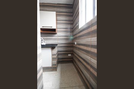 Apartamento para alugar com 40m², 2 quartos e sem vaga Apartamento para alugar com 40m², 2 quartos e sem vagaÁrea de serviço