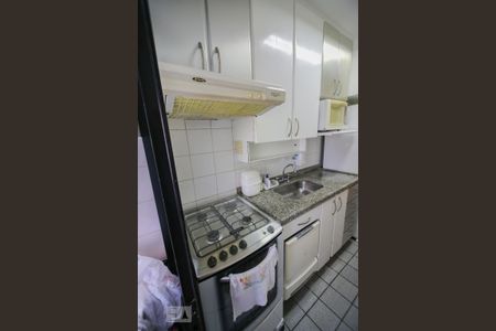 Apartamento para alugar com 56m², 2 quartos e 2 vagas Apartamento para alugar com 56m², 2 quartos e 2 vagasCozinha