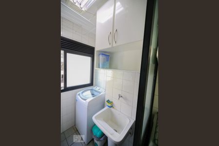Apartamento para alugar com 56m², 2 quartos e 2 vagas Apartamento para alugar com 56m², 2 quartos e 2 vagasLavanderia
