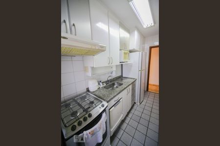 Apartamento para alugar com 56m², 2 quartos e 2 vagas Apartamento para alugar com 56m², 2 quartos e 2 vagasCozinha
