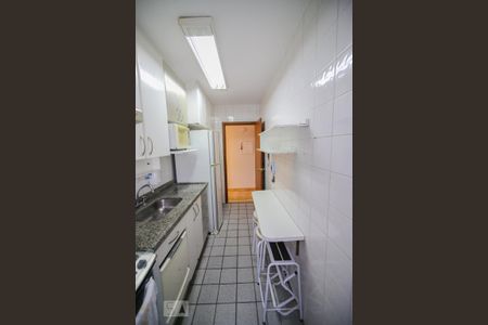 Apartamento para alugar com 56m², 2 quartos e 2 vagas Apartamento para alugar com 56m², 2 quartos e 2 vagasCozinha