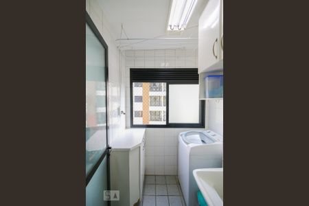 Apartamento para alugar com 56m², 2 quartos e 2 vagas Apartamento para alugar com 56m², 2 quartos e 2 vagasLavanderia