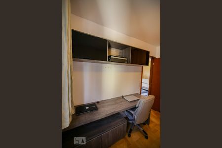 Apartamento para alugar com 56m², 2 quartos e 2 vagas Apartamento para alugar com 56m², 2 quartos e 2 vagasQuarto 2